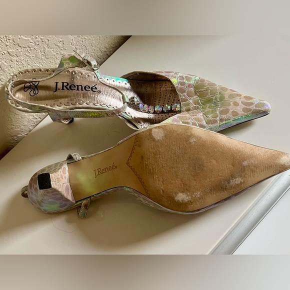 J. Renee Opal Crocodile Heels - Picture 5 of 7